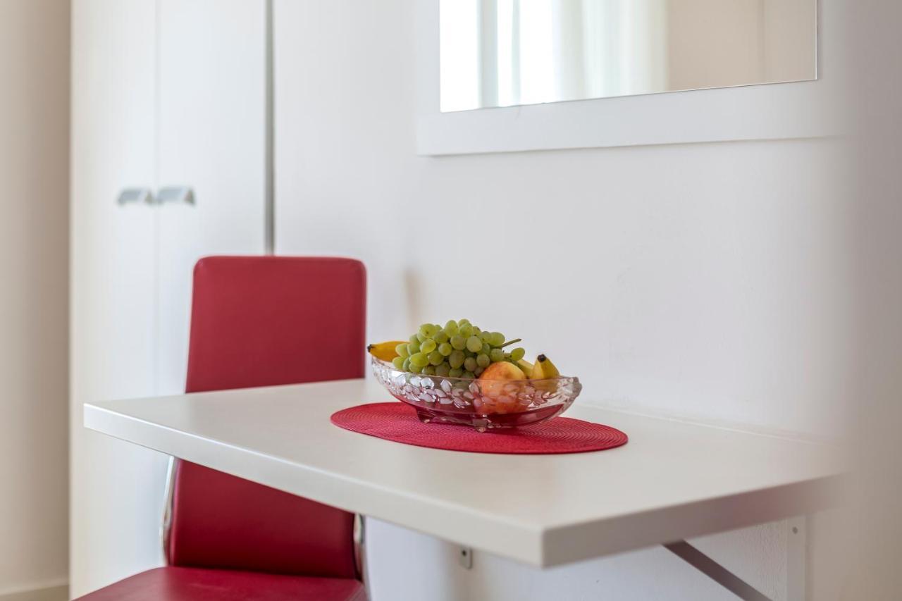 Hvar De Luxe Apartments フヴァル エクステリア 写真